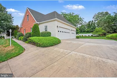 1771 N Meadow Drive, Mechanicsburg, PA 17055 - Photo 3