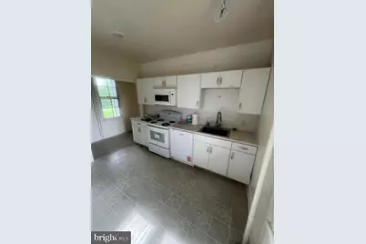 115 E Portland Street #1ST FLOOR, Mechanicsburg, PA 17055 - Photo 3