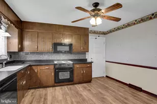 12 Eastwood Dr, Carlisle, PA 17015 - Photo 15