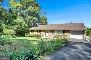 12 Eastwood Dr, Carlisle, PA 17015 - Photo 7