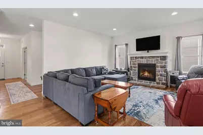 713 Evelyn Avenue, Mechanicsburg, PA 17055 - Photo 3