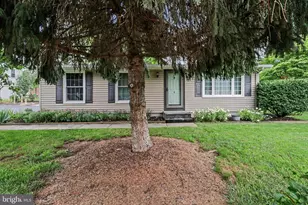 6 Arnold St, Boiling Springs, PA 17007 - Photo 29