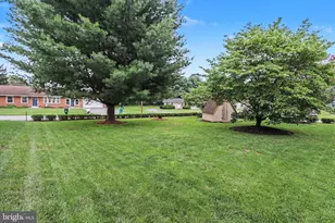 6 Arnold St, Boiling Springs, PA 17007 - Photo 37