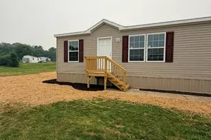 4 Cherokee Dr, Shippensburg, PA 17257 - Photo 3