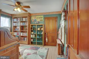 26 S Fayette St, Shippensburg, PA 17257 - Photo 33