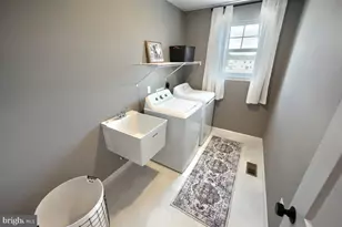 28 Aquila Cir, Carlisle, PA 17015 - Photo 5