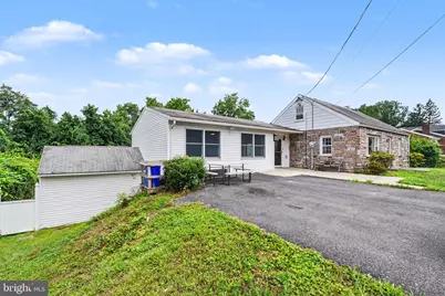 922 Valley Road, Enola, PA 17025 - Photo 3