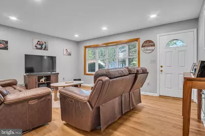 583 F St, Carlisle, PA 17013 - Photo 5