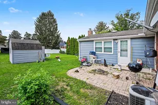 10 Greystone Rd, Carlisle, PA 17015 - Photo 25