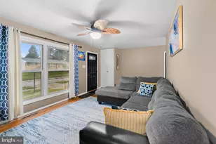 4630 S Clearview Dr, Camp Hill, PA 17011 - Photo 5