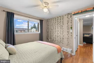4630 S Clearview Dr, Camp Hill, PA 17011 - Photo 11