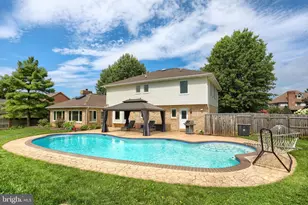341 E Meadow Dr, Mechanicsburg, PA 17055 - Photo 23
