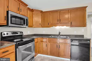 7 Southpoint Dr, Mechanicsburg, PA 17055 - Photo 9