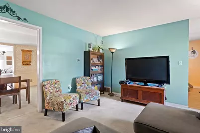 812 N Market Street, Mechanicsburg, PA 17055 - Photo 9