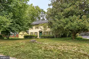 727 Arlington Rd, Camp Hill, PA 17011 - Photo 1