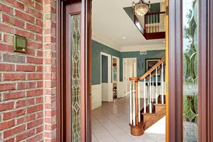 2204 E Coventry Ln, Enola, PA 17025 - Photo 3