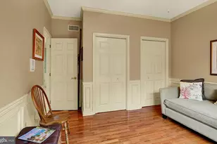 2204 E Coventry Ln, Enola, PA 17025 - Photo 11