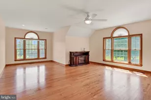 180 Meadow Ln, Mechanicsburg, PA 17055 - Photo 15