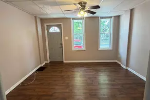 252 E Louther St, Carlisle, PA 17013 - Photo 3