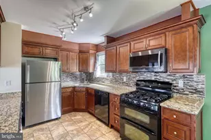 10 W Glenwood Dr, Camp Hill, PA 17011 - Photo 19