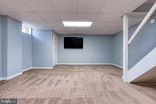 10 W Glenwood Dr, Camp Hill, PA 17011 - Photo 39