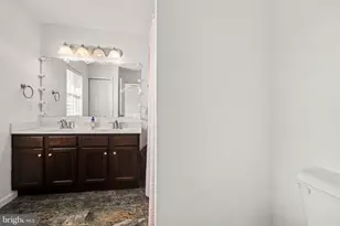 276 Melbourne Ln, Mechanicsburg, PA 17055 - Photo 17