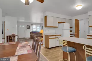 221 Pennsylvania Ave, Enola, PA 17025 - Photo 9