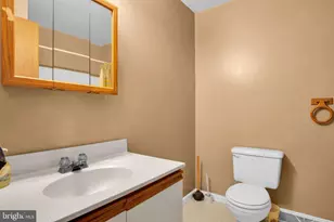 221 Pennsylvania Ave, Enola, PA 17025 - Photo 17