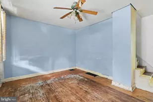 453 W Penn St, Carlisle, PA 17013 - Photo 3