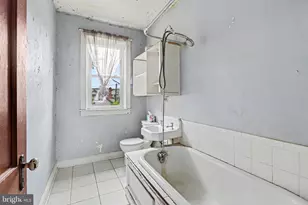 453 W Penn St, Carlisle, PA 17013 - Photo 17