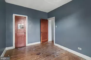 453 W Penn St, Carlisle, PA 17013 - Photo 5