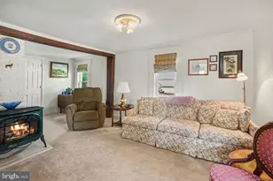 90 Fairview St, Carlisle, PA 17015 - Photo 15