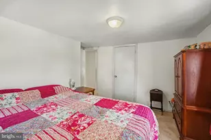 90 Fairview St, Carlisle, PA 17015 - Photo 23
