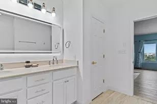 543 Bridgeview Dr, Lemoyne, PA 17043 - Photo 37