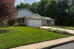 743 Sherwood Dr, Carlisle, PA 17013 - Photo 7
