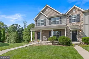 4905 Laurel Valley Ln, Enola, PA 17025 - Photo 3