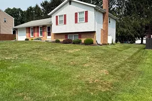 130 Holly Dr, Mechanicsburg, PA 17055 - Photo 13