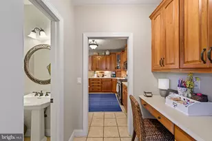 1096 Country Club Rd, Camp Hill, PA 17011 - Photo 9
