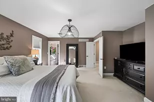 1096 Country Club Rd, Camp Hill, PA 17011 - Photo 17