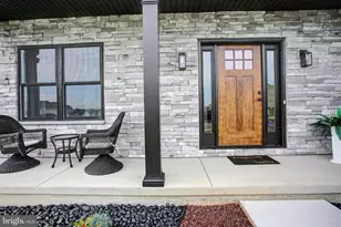 7 Brubacker Dr, Carlisle, PA 17013 - Photo 5
