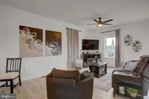 7 Brubacker Dr, Carlisle, PA 17013 - Photo 11