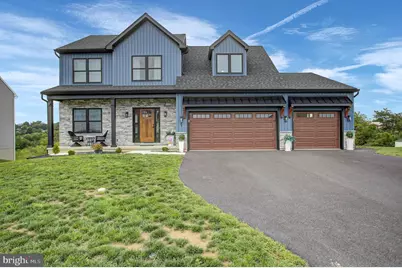 7 Brubacker Drive, Carlisle, PA 17013 - Photo 1