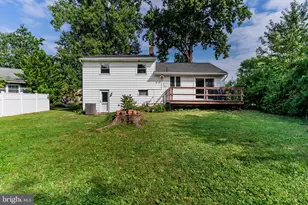 102 E Woodland Dr, Mechanicsburg, PA 17055 - Photo 23