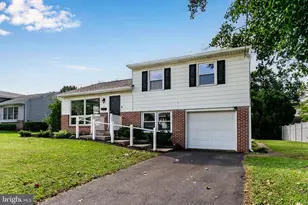 102 E Woodland Dr, Mechanicsburg, PA 17055 - Photo 25