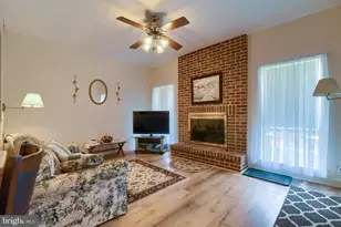 1202 White Birch Ln, Carlisle, PA 17013 - Photo 7