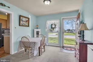 609 E Coover St, Mechanicsburg, PA 17055 - Photo 3