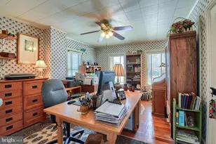 203 W 1st St, Boiling Springs, PA 17007 - Photo 23