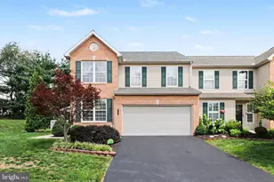 4280 Roth Farm Village Cir, Mechanicsburg, PA 17050 - Photo 1