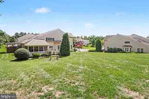 4280 Roth Farm Village Cir, Mechanicsburg, PA 17050 - Photo 29