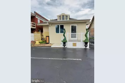 510 N Front Street, Lemoyne, PA 17043 - Photo 1